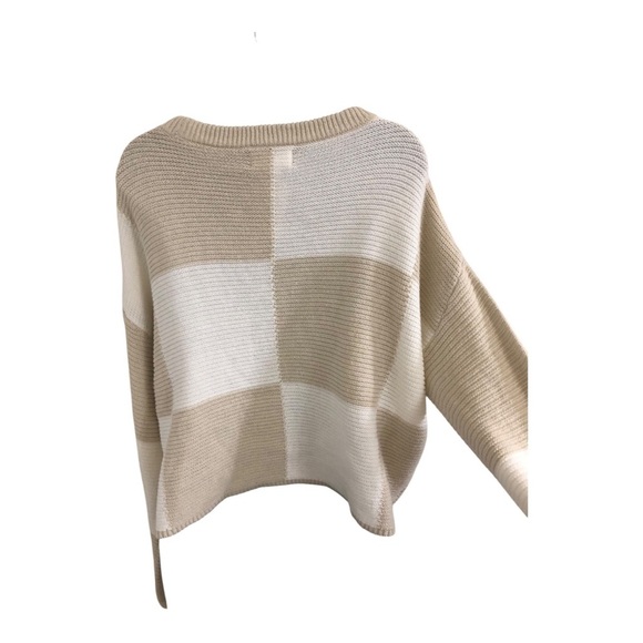 Jessica Simpson cream & offwhite colorblock ribbed neckline sweater size Large - Picture 11 of 12